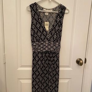 Max Studio Sleeveless Short Dress great for travel